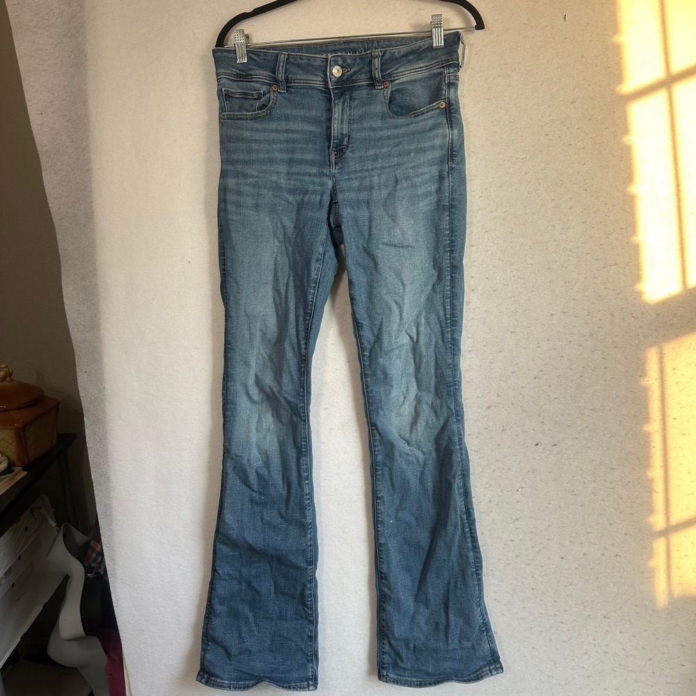 American Eagle Kick Boot Jeans Womens 6 Long Next Level Stretch Medium Wash Blue